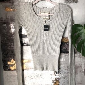 Y2K Vintage New w/Tag Abercrombie -Girls Embellished Angora blend Sweater